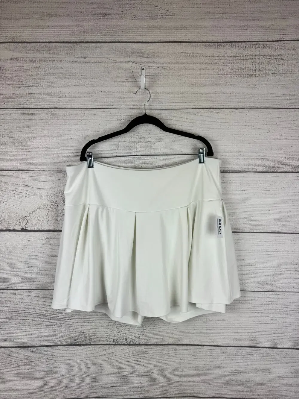 Old Navy Plus Size Active White Powersoft Extra High Rise Skort Size 3X